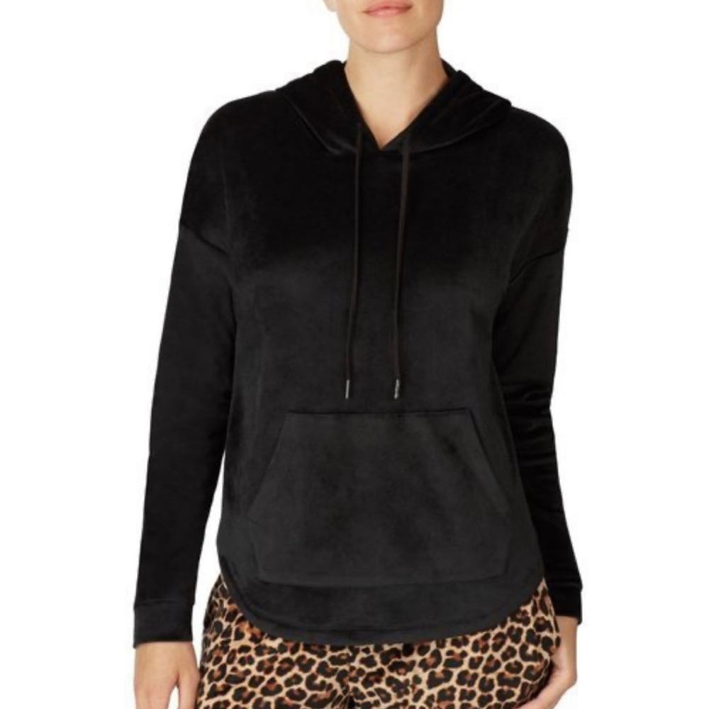 Women’s black velvet SOFTEST hoodie size S/P by Room Service